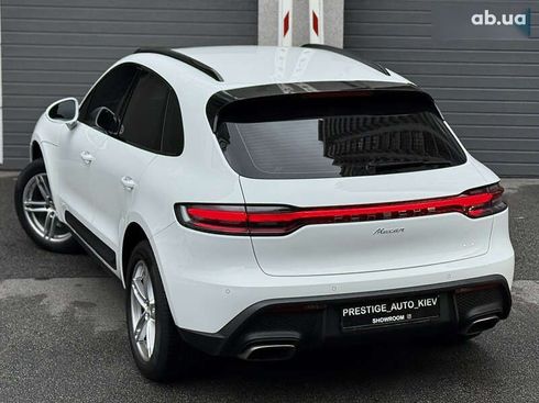 Porsche Macan 2023 - фото 29