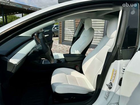 Tesla Model 3 2022 - фото 19