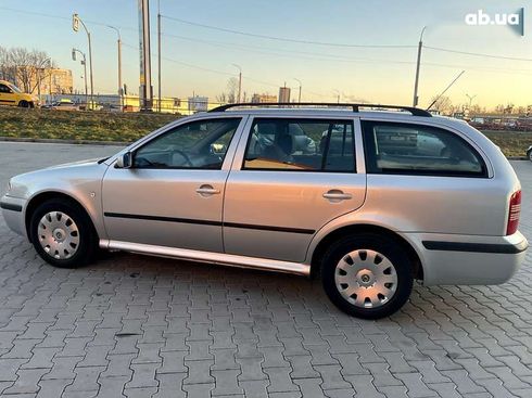 Skoda Octavia 2004 - фото 7