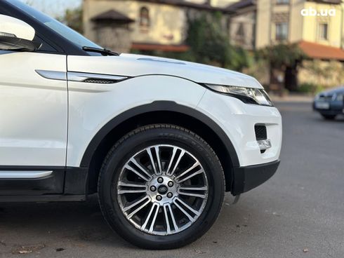 Land Rover Range Rover Evoque 2011 белый - фото 16