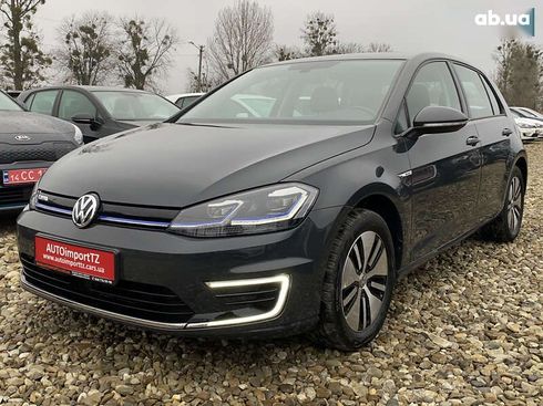 Volkswagen e-Golf 2020 - фото 6