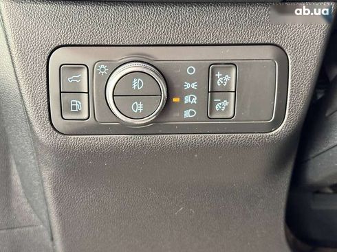 Ford Kuga 2020 - фото 21