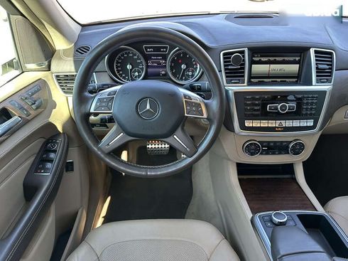 Mercedes-Benz M-Класс 2015 - фото 24