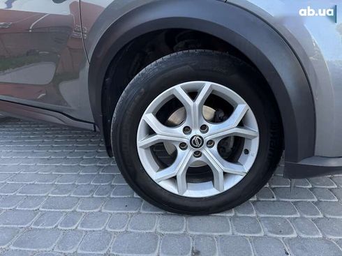 Nissan Juke 2021 - фото 29