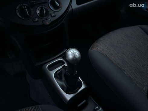 Nissan Note 2010 - фото 28