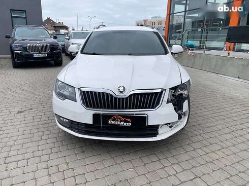 Skoda Superb 2014 - фото 2