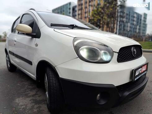 Geely GX-2 2013 - фото 25