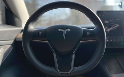 Tesla Model 3 2021 - фото 19