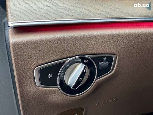 Mercedes-Benz E-Класс 2020 - фото 15