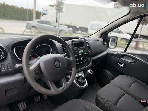 Renault Trafic 2021 - фото 7