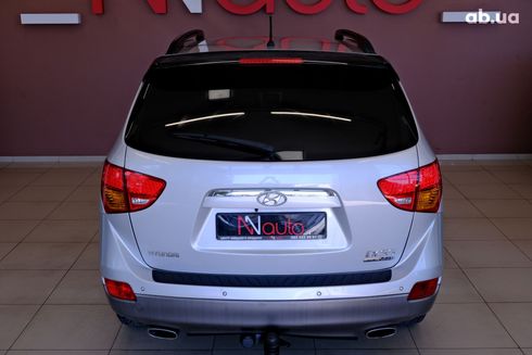 Hyundai Veracruz 2008 серебристый - фото 6