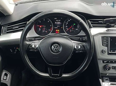 Volkswagen Passat 2017 - фото 17