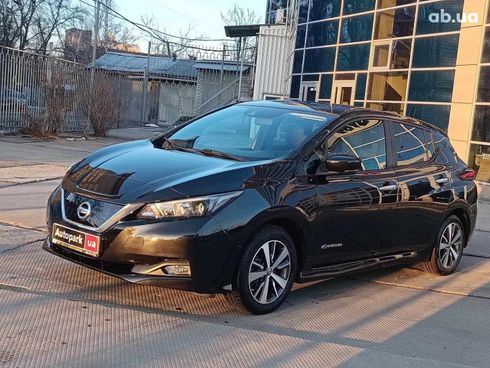 Nissan Leaf 2018 черный - фото 2