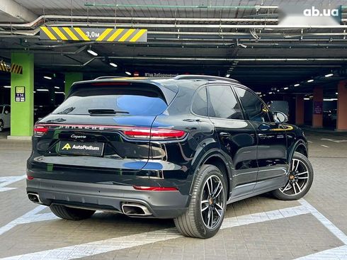 Porsche Cayenne 2018 - фото 15