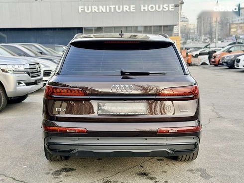 Audi Q7 2022 - фото 4