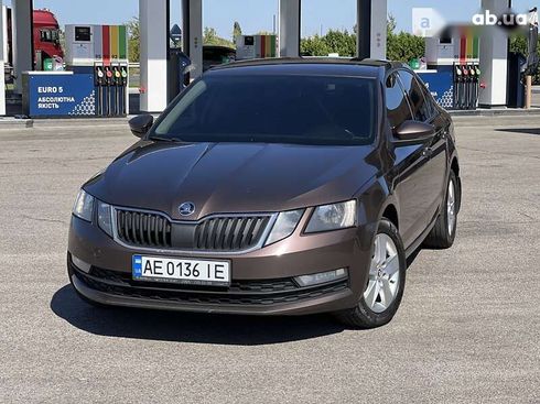 Skoda Octavia 2017 - фото 4