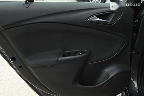 Opel Astra 2016 - фото 21