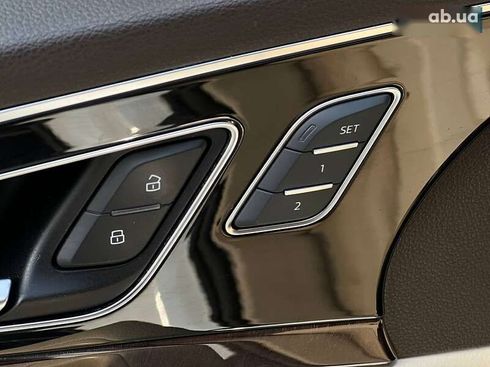 Audi Q7 2018 - фото 22