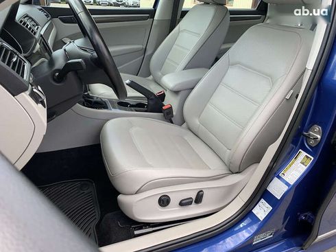 Volkswagen Passat 2016 - фото 26