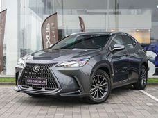 Продаж вживаних Lexus NX 2022 року у Львові - купити на Автобазарі