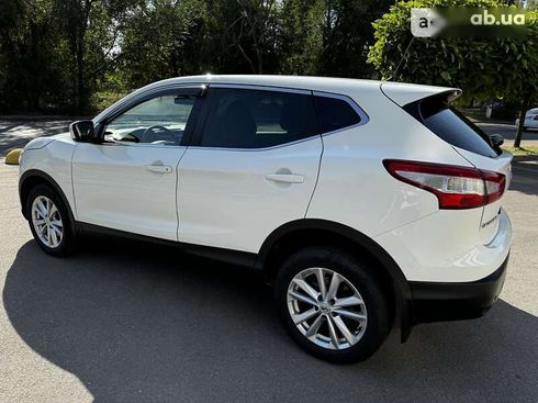 Nissan Qashqai 2015 - фото 11