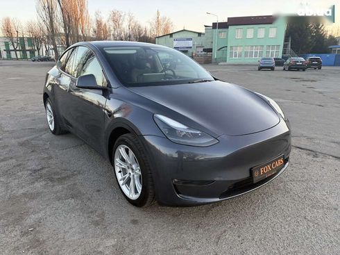 Tesla Model Y 2023 - фото 3
