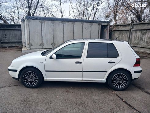 Volkswagen Golf 2001 белый - фото 8