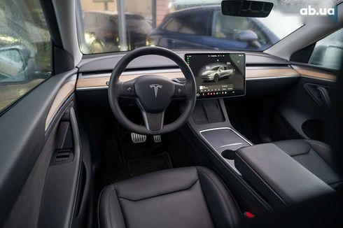 Tesla Model Y 2023 - фото 18