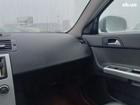 Volvo V50 2012 серый - фото 24