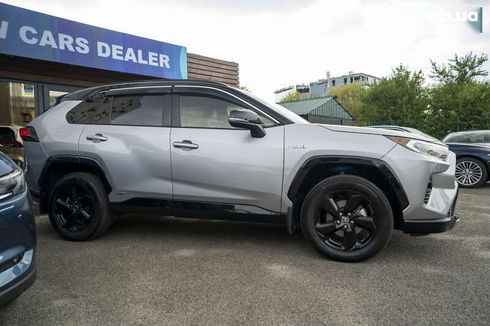 Toyota RAV4 2021 - фото 4