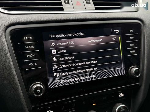 Skoda Octavia 2019 - фото 27