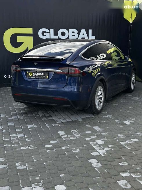 Tesla Model X 2016 - фото 26