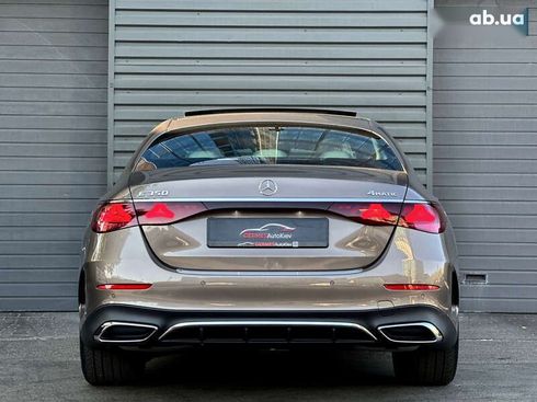 Mercedes-Benz E-Класс 2025 - фото 8
