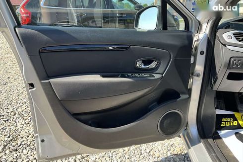 Renault Scenic 2015 - фото 9