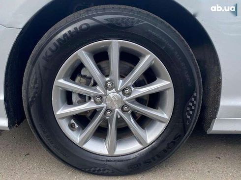 Hyundai Sonata 2018 - фото 11