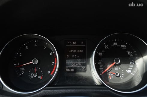 Volkswagen Passat 2018 серый - фото 20