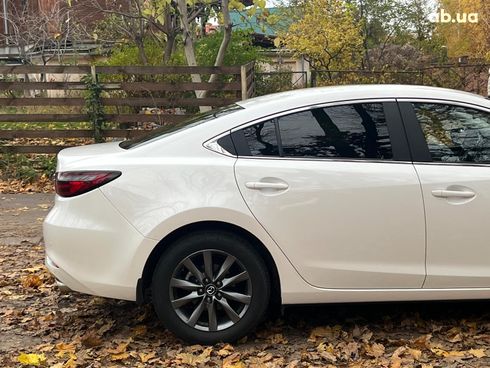 Mazda 6 2022 белый - фото 6