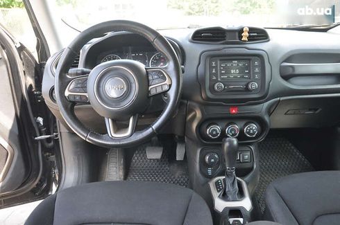 Jeep Renegade 2016 - фото 21