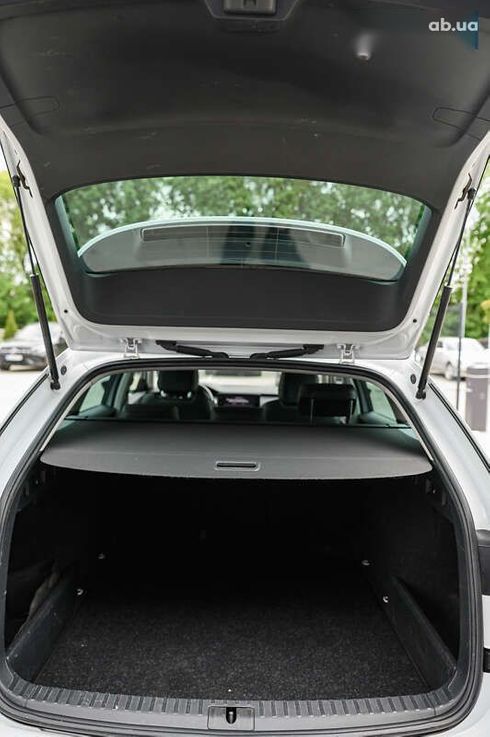 Skoda Octavia 2021 - фото 28