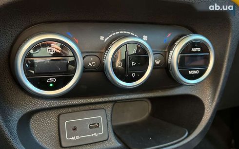 Fiat 500L 2016 - фото 17