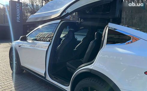 Tesla Model X 2018 - фото 7