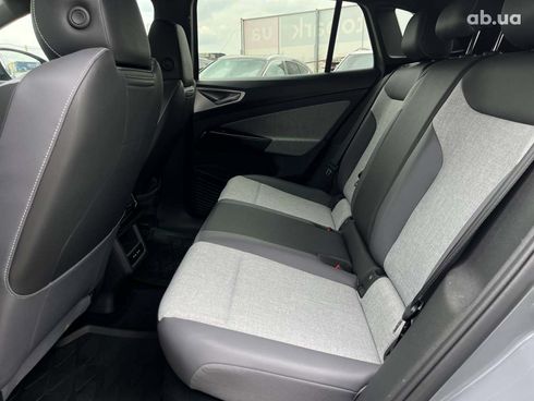 Volkswagen ID.4 2023 серый - фото 26