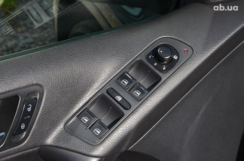 Volkswagen Tiguan 2012 - фото 17