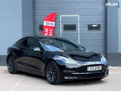 Tesla Model 3 2021 - фото 11