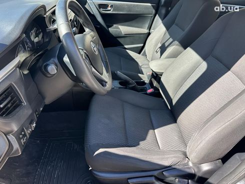 Toyota Corolla 2013 коричневый - фото 17