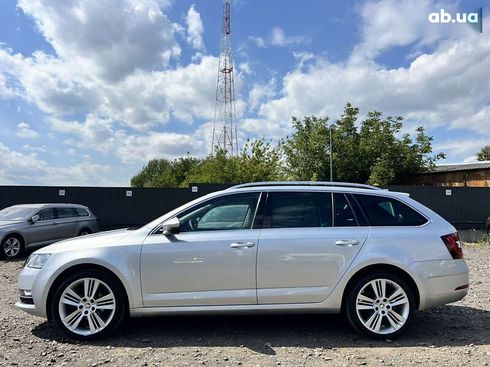 Skoda Octavia 2019 - фото 5