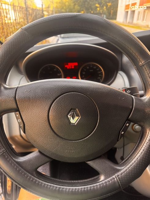 Renault Trafic 2014 черный - фото 8