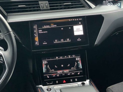 Audi E-Tron 2021 - фото 22