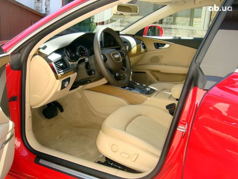 Audi A7 2012 красный - фото 4
