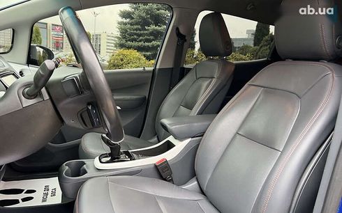 Chevrolet Bolt 2019 - фото 18